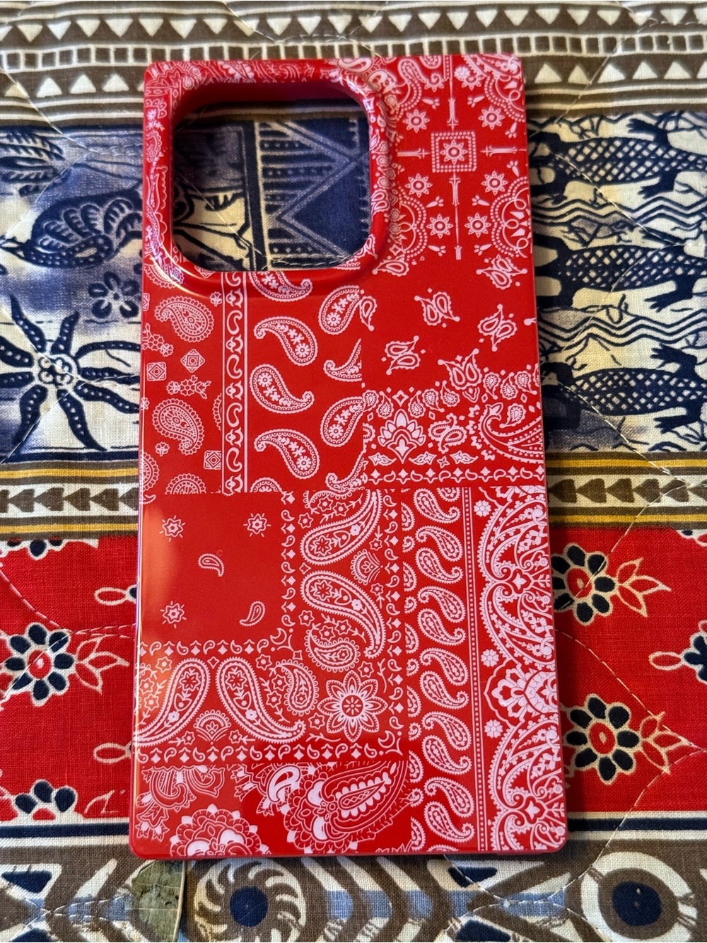 iPhone 16 Pro Red Bandana-Print Phone Case